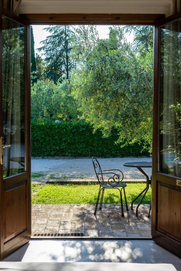 Hotel & Spa Villa Dei Mosaici Spello Exterior photo